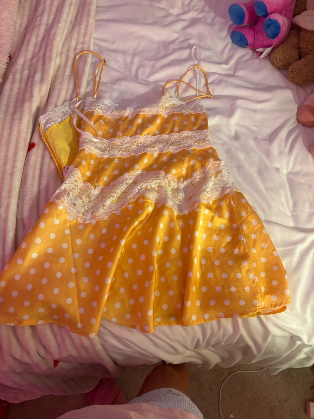 Silky Polka Dot Lace Mini dress - Picture 4 of 5